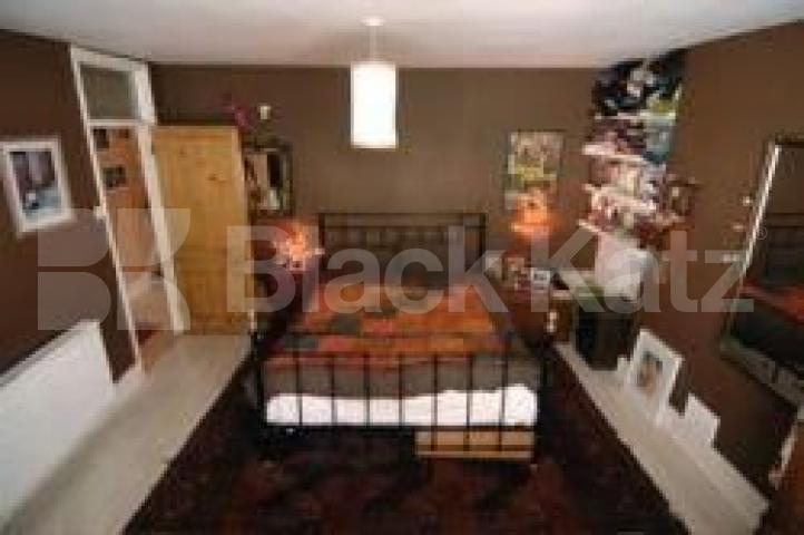 			New Instruction, 3 Bedroom, 1 bath, 1 reception Flat			 Cheverton Road, London